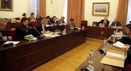 «Κατήφορος» στην Προανακριτική