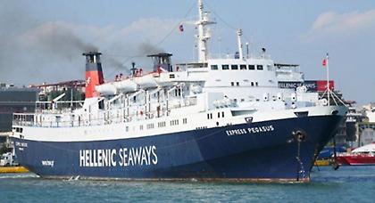 Πρόσκρουση του Εξπρές Πήγασος στο λιμάνι της Σκοπέλου