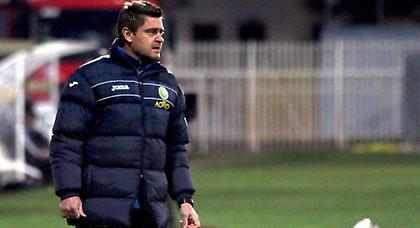 «Ανεβάζει» τους παίκτες ο Δερμιτζάκης