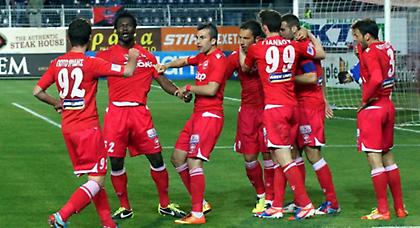 Στο χέρι του…