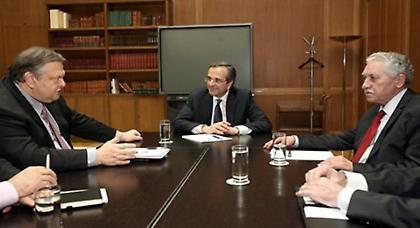 Σύσκεψη Σαμαρά-Βενιζέλου-Κουβέλη την Τρίτη