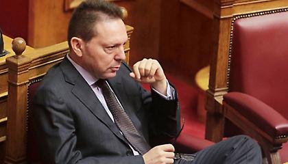 Στουρνάρας: «Η λιγότερο επώδυνη λύση»