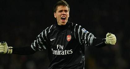 «Καρφιά» του πατέρα του Σέζνι για Βενγκέρ