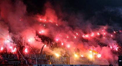 Τούμπα κι άλλες… παλαβές εξέδρες! (video)
