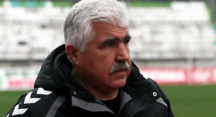 «Σχολάει» ο Παράσχος