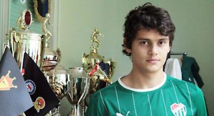 16χρονος Τούρκος στο στόχαστρο της Τσέλσι