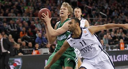 Δούλεψε και για άλλους...