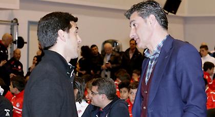 Ψάχνει ό,τι καλύτερο…