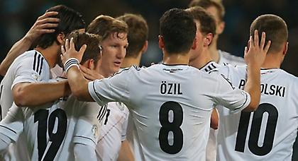 Προελαύνουν οι Γερμανοί (video)