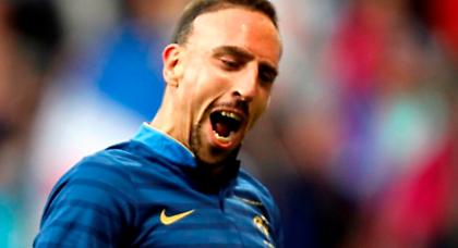 Γκέλα οι Ισπανοί, ακάθεκτοι οι Γάλλοι