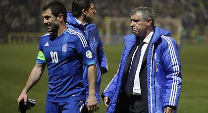 Με το απόλυτο ελπίζει…