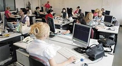 Σε διαθεσιμότητα 19.000 δημόσιοι υπάλληλοι μέχρι το τέλος Μαΐου