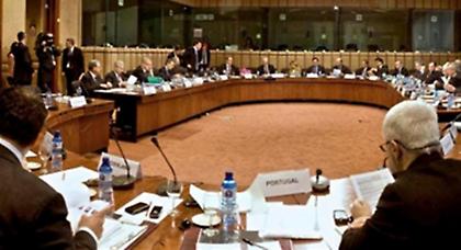 Πρόταση-σοκ για «κούρεμα» 50%-60%