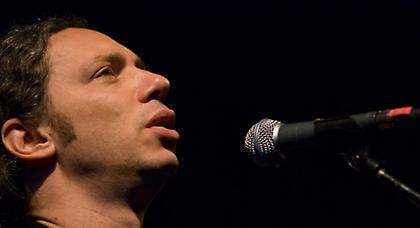 Αλκίνοος Ιωαννίδης: «Τότε, κλαίγαμε για το χωριό μας. Θα κλάψουμε σήμερα για την τράπεζα;»