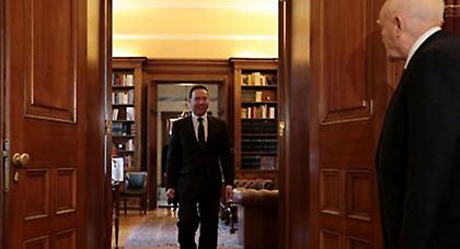 Στουρνάρας με αρχηγούς για Eurogroup