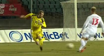 Όταν βαριέται ο γκολκίπερ… (video)