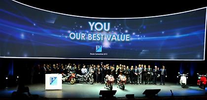 Η νέα Vespa 946 στο συνέδριο της Piaggio στο Μονακό