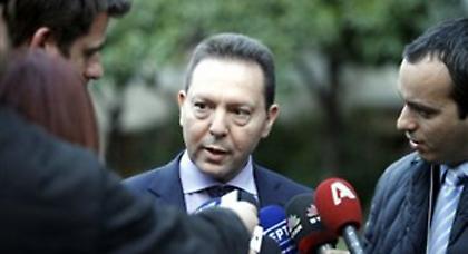 Στουρνάρας: Συζητάμε για το χαράτσι