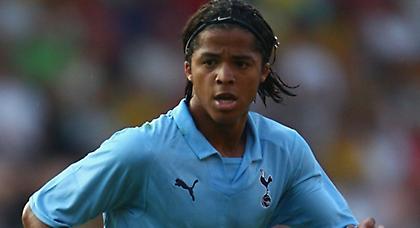 Δεν αρκεί μόνο ένας Ντος Σάντος