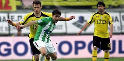 Ποιος θα τον σηκώσει από το καναβάτσο;