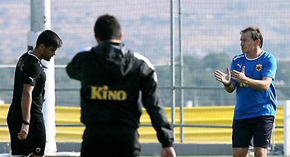 «Δεν ήμασταν αυτοί που έπρεπε…»