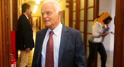 Επιμένει ο Μανιτάκης ότι η τρόικα δεν θέτει ζήτημα απολύσεων