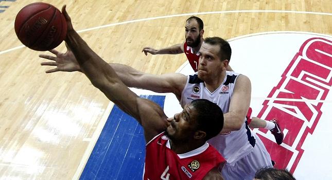 Ό,τι κινείται… ταπώνεται από τον Χάινς (video)