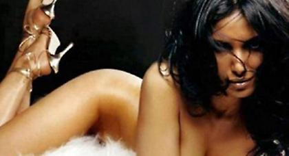 Διάσημη, σέξι και φανατική μπασκετική