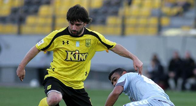 «Μέσα» Τάτος, Γιαννιώτας