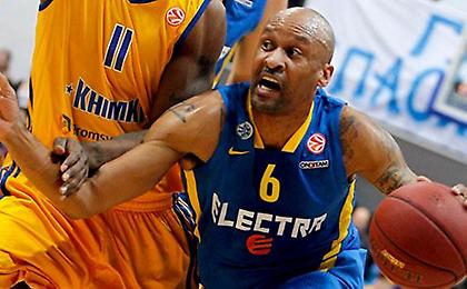 «Η νίκη της χρονιάς στο ΣΕΦ»