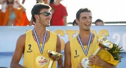 Στο κυρίως ταμπλό Κοτσιλιάνος, Ζουπάνης