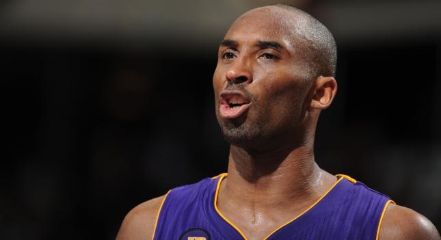 Ο Κόμπι στηρίζει τον Μάτζικ, που στηρίζει τον γιο του