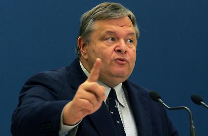 Ενώπιον της προανακριτικής ο Βενιζέλος