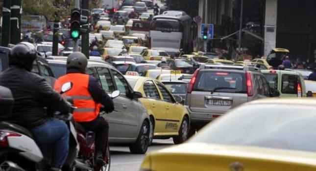 Κυκλοφοριακό «έμφραγμα» στην Παραλιακή