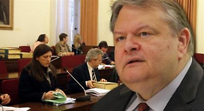 Ένταση λόγω «αυξημένης τεστοστερόνης» στην Προανακριτική