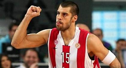 «Μην πιστέψουμε ότι είμαστε φαβορί»