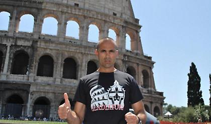 Συνεχίζει την παράδοση