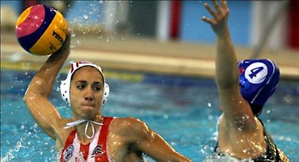 Αήττητος ο Ολυμπιακός, ο Τρίτων το ντέρμπι