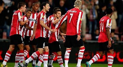 Έπιασε κορυφή η Αϊντχόφεν