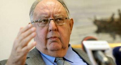 Πολίτης έβρισε τον Πάγκαλο στη λίμνη Βουλιαγμένης