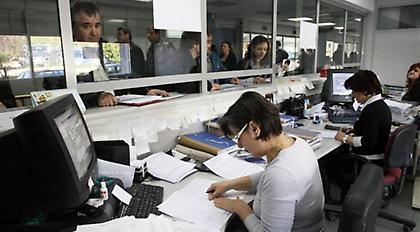 «Κλειδώνουν» στις 48 δόσεις οι οφειλές σε εφορία - Ταμεία