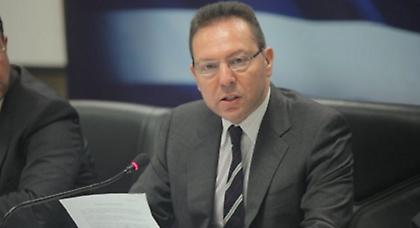 Αναβλήθηκε η συνάντηση Στουρνάρα-τρόικας