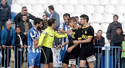 «Δεν θα σας περάσει»