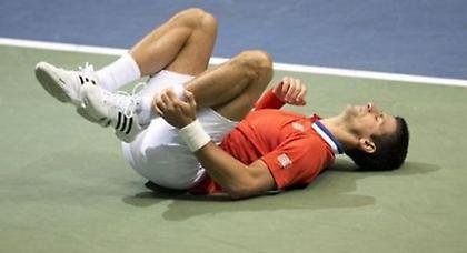 Σε... μπελάδες ο Νόλε (video)