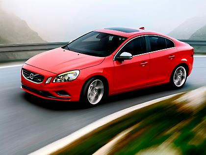 Ετοιμοπαράδοτα Volvo S60 και V60 με όφελος έως 5.000 ευρώ