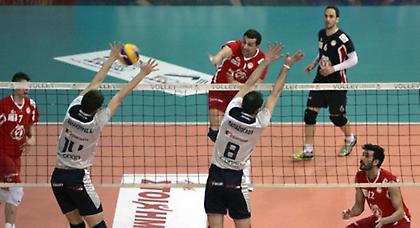 Ο ένας να «καθαρίσει», ο άλλος να μειώσει