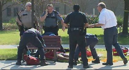 ΗΠΑ: Μανιακός μαχαίρωσε 14 σε κολέγιο