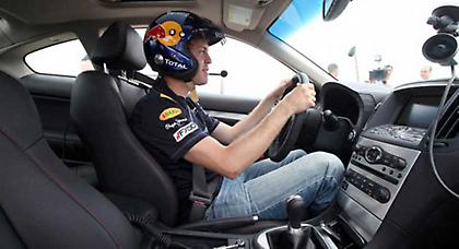 Στο γκαράζ των πιλότων της F1!