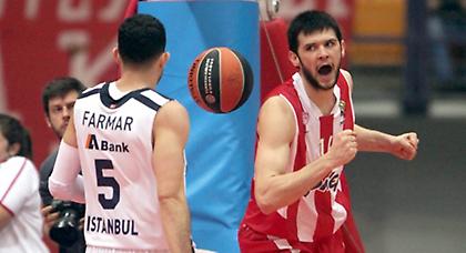 Παπανικολάου: «Άμυνα… ο μόνος τρόπος»