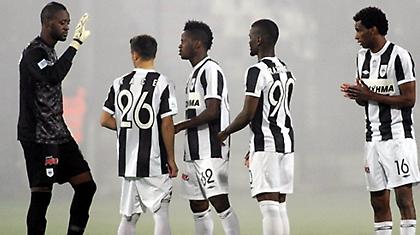 Τα βέλη βρίσκουν στόχο